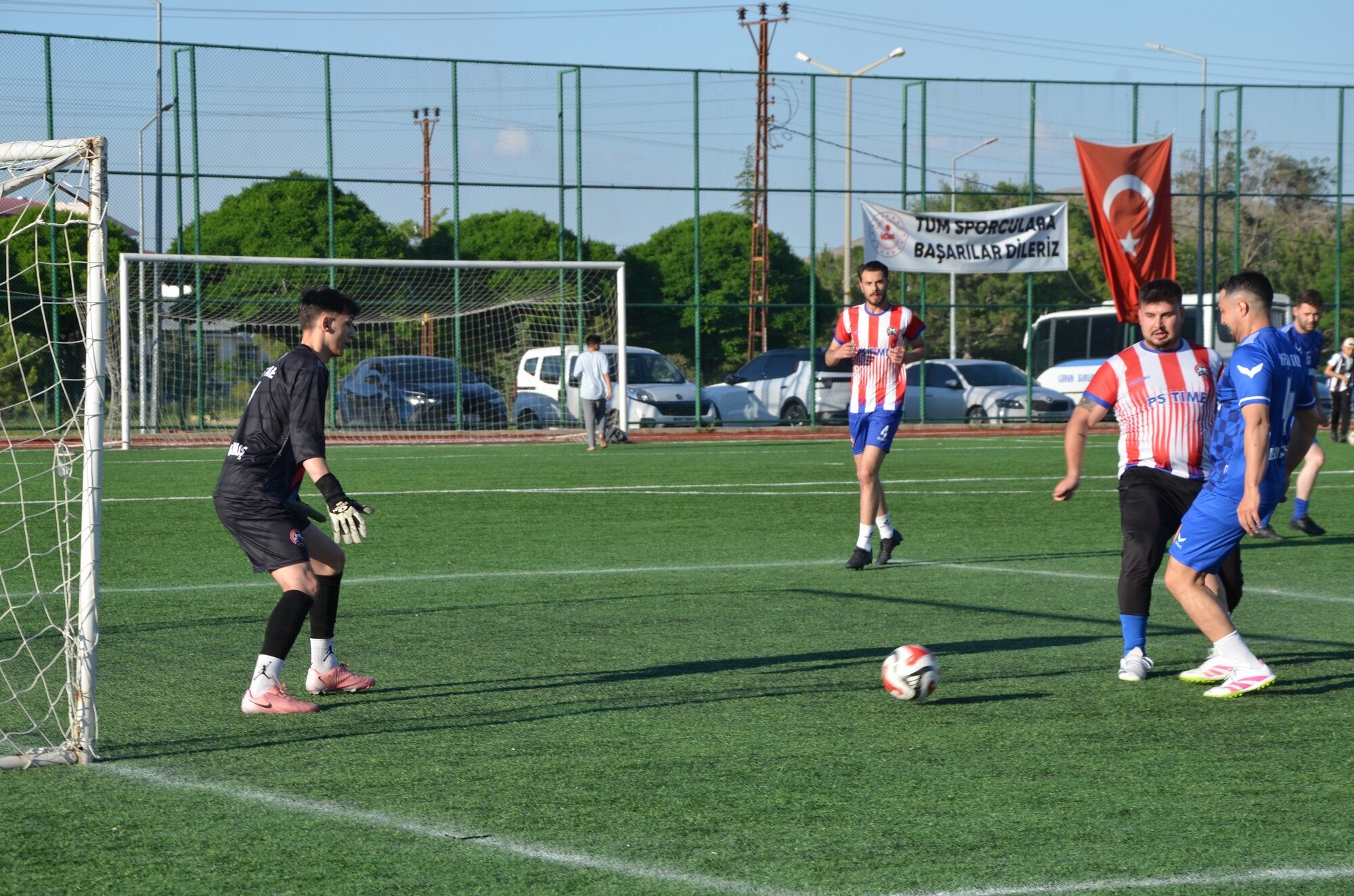 Afşin Futbol Turnuvası’nda Şampiyon Kıraç Beton Oldu (9)