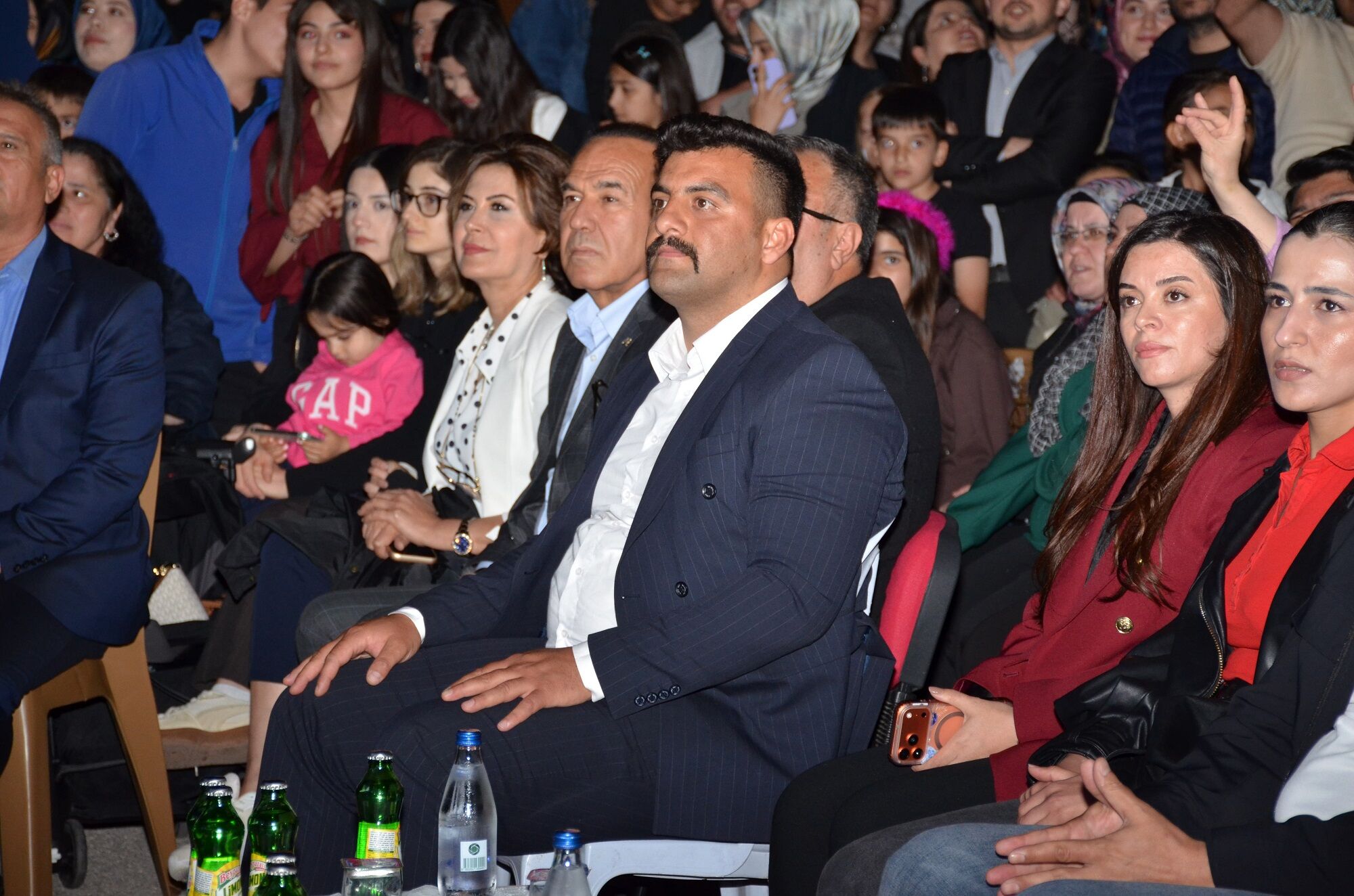 Afşin Gençlik Festivali Finalinde Mustafa Yıldızdoğan Coşkusu (10)