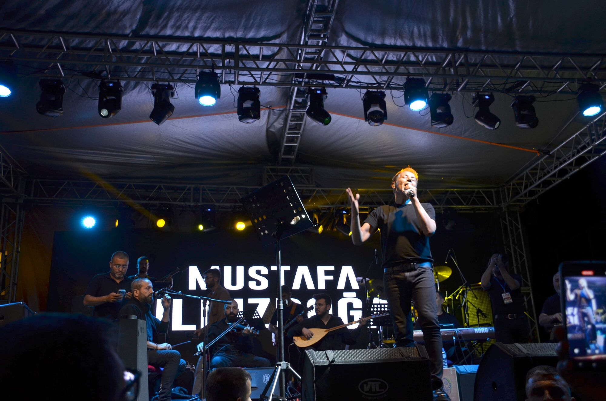 Afşin Gençlik Festivali Finalinde Mustafa Yıldızdoğan Coşkusu (13)