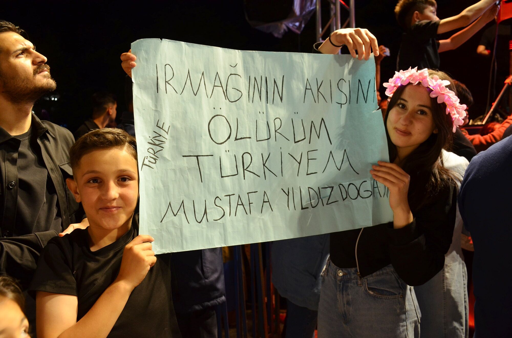 Afşin Gençlik Festivali Finalinde Mustafa Yıldızdoğan Coşkusu (23)