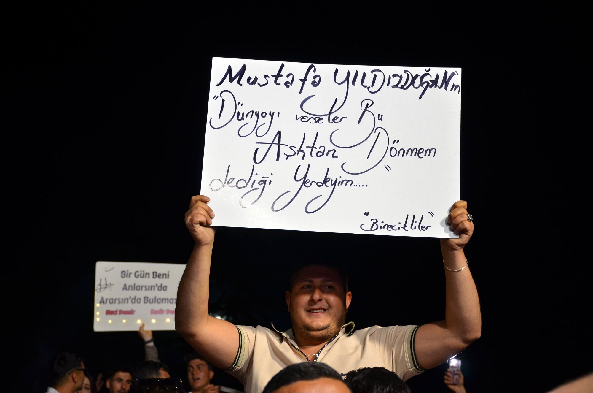 Afşin Gençlik Festivali Finalinde Mustafa Yıldızdoğan Coşkusu (4)