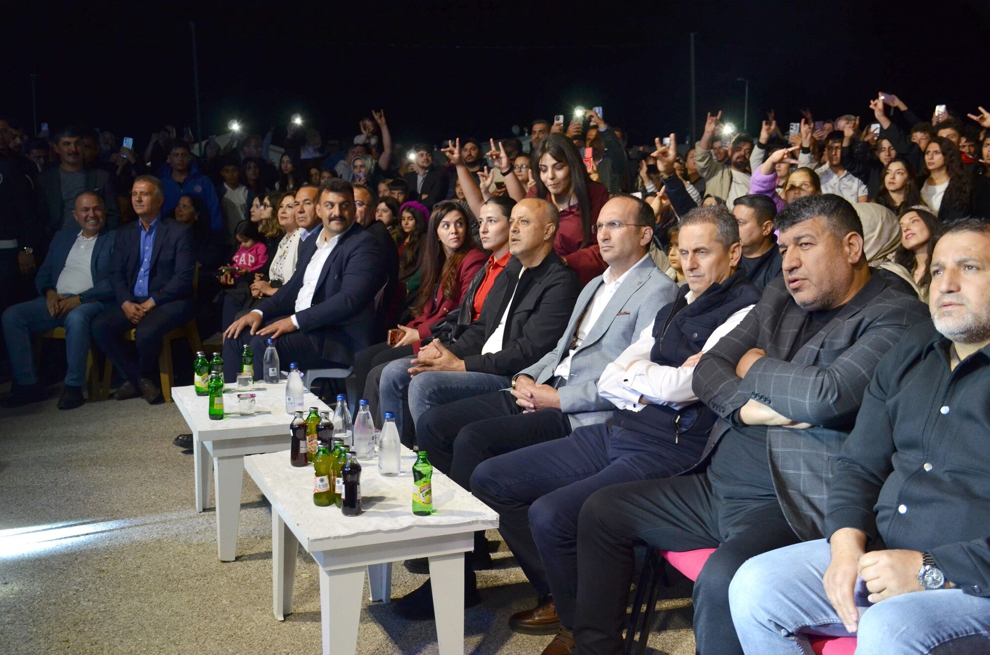 Afşin Gençlik Festivali Finalinde Mustafa Yıldızdoğan Coşkusu (9)