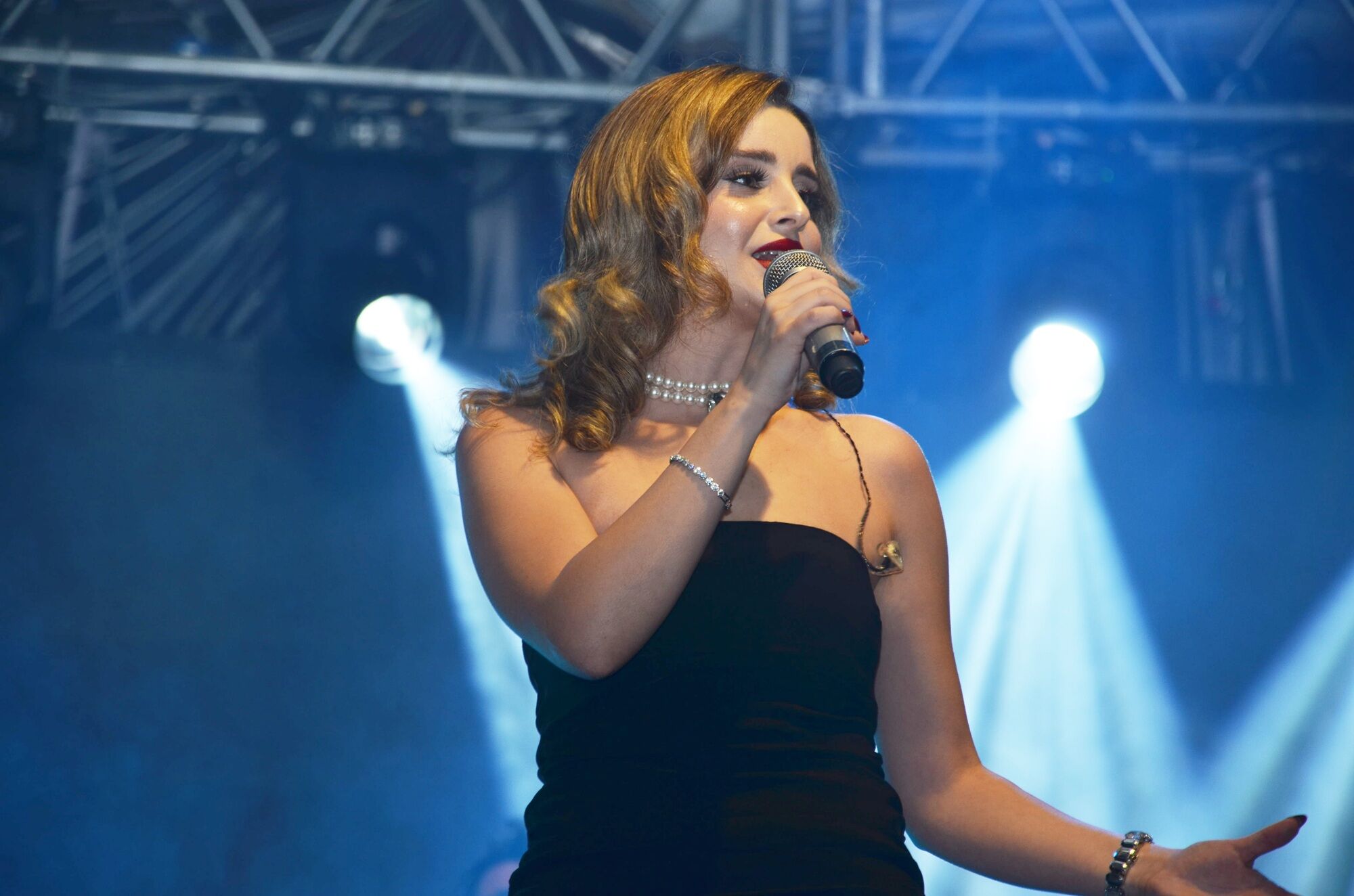 Afşin Gençlik Festivali’nde İrem Güral’dan Unutulmaz Performans (7)