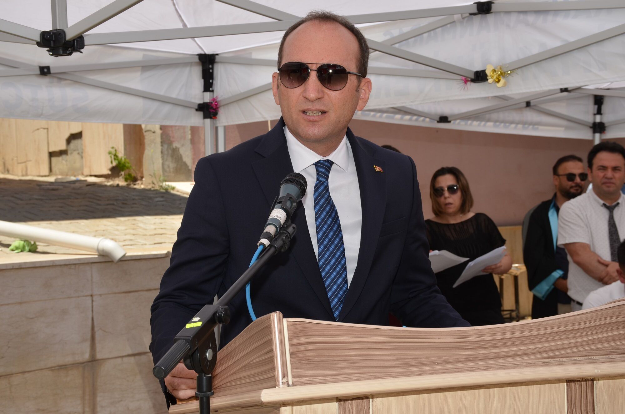 Afşin Myo’da Mezuniyet Coşkusu Yaşandı 30. Dönem Mezunları Kep Attı (6)