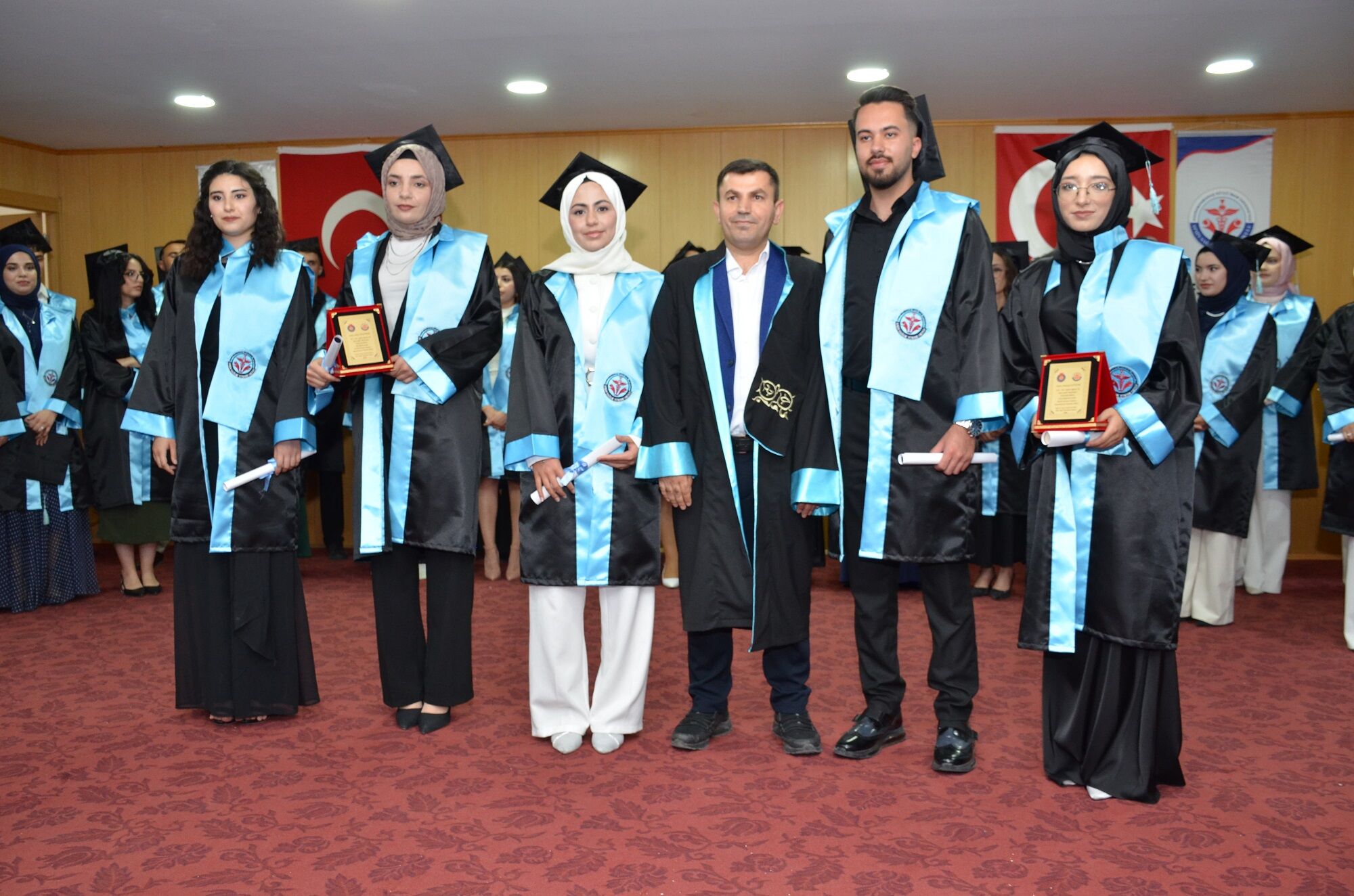 Afşin Sağlık Yüksekokulunda Mezuniyet Coşkusu (19)