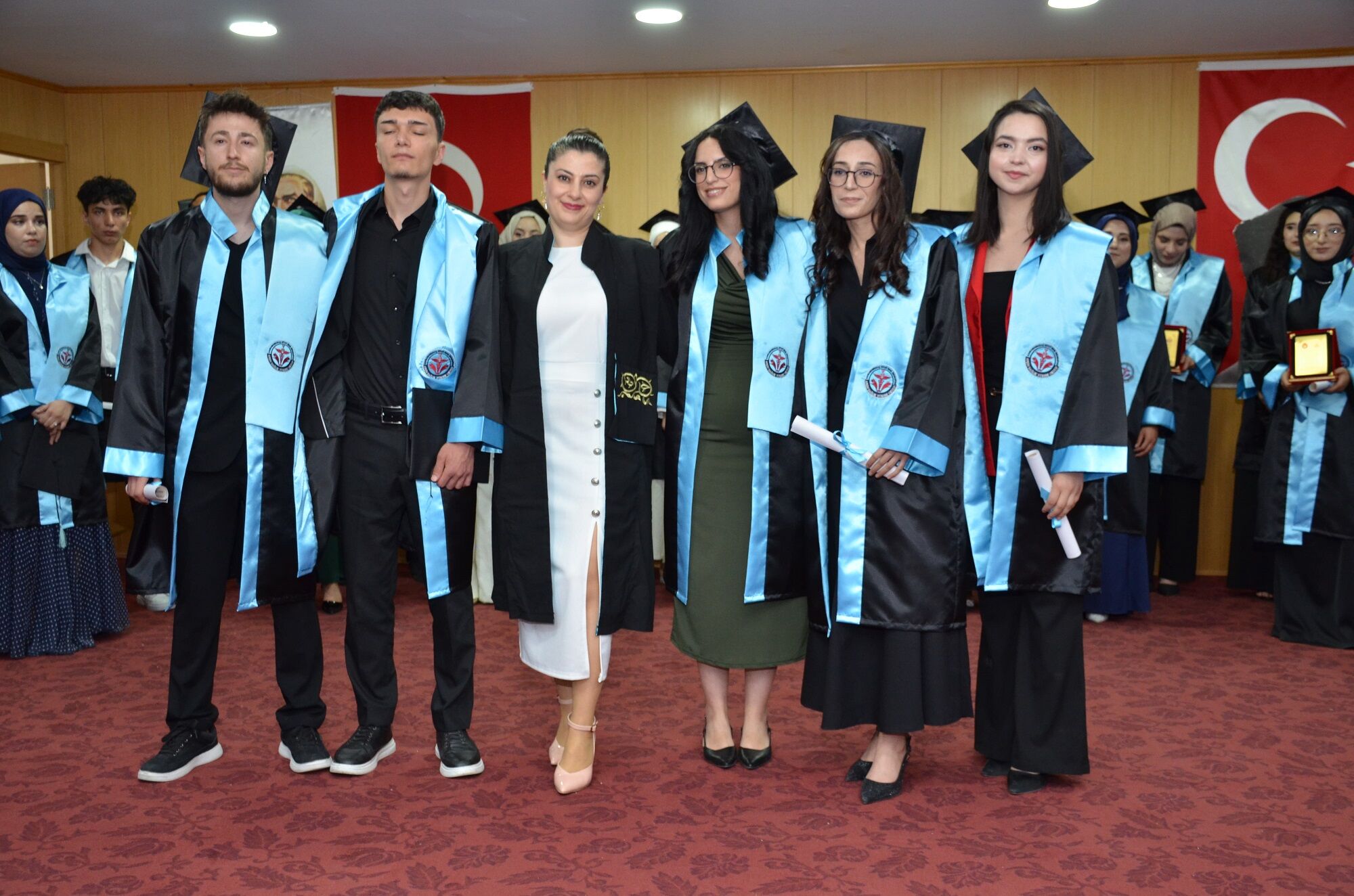 Afşin Sağlık Yüksekokulunda Mezuniyet Coşkusu (20)