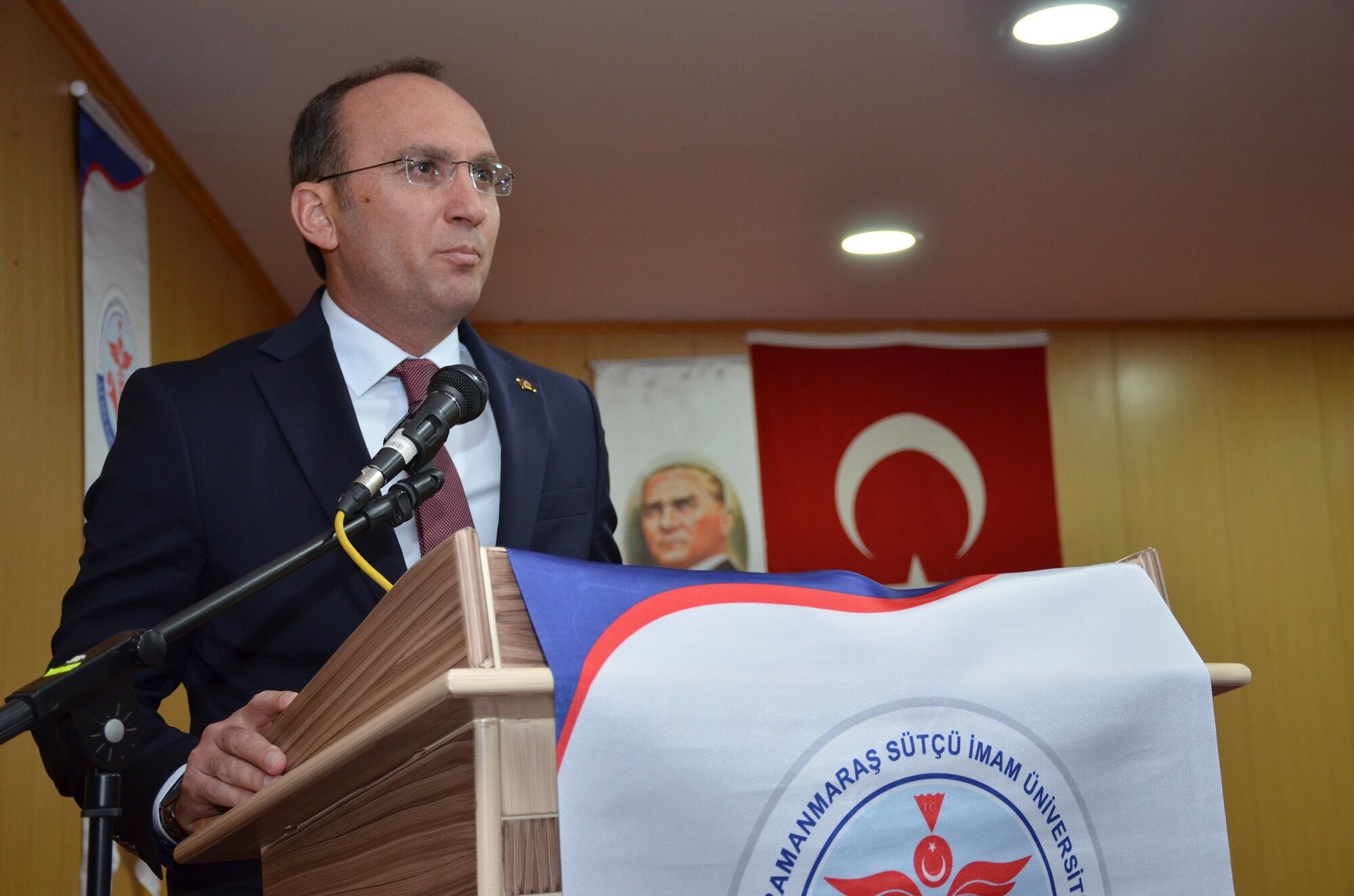 Afşin Sağlık Yüksekokulunda Mezuniyet Coşkusu (9)