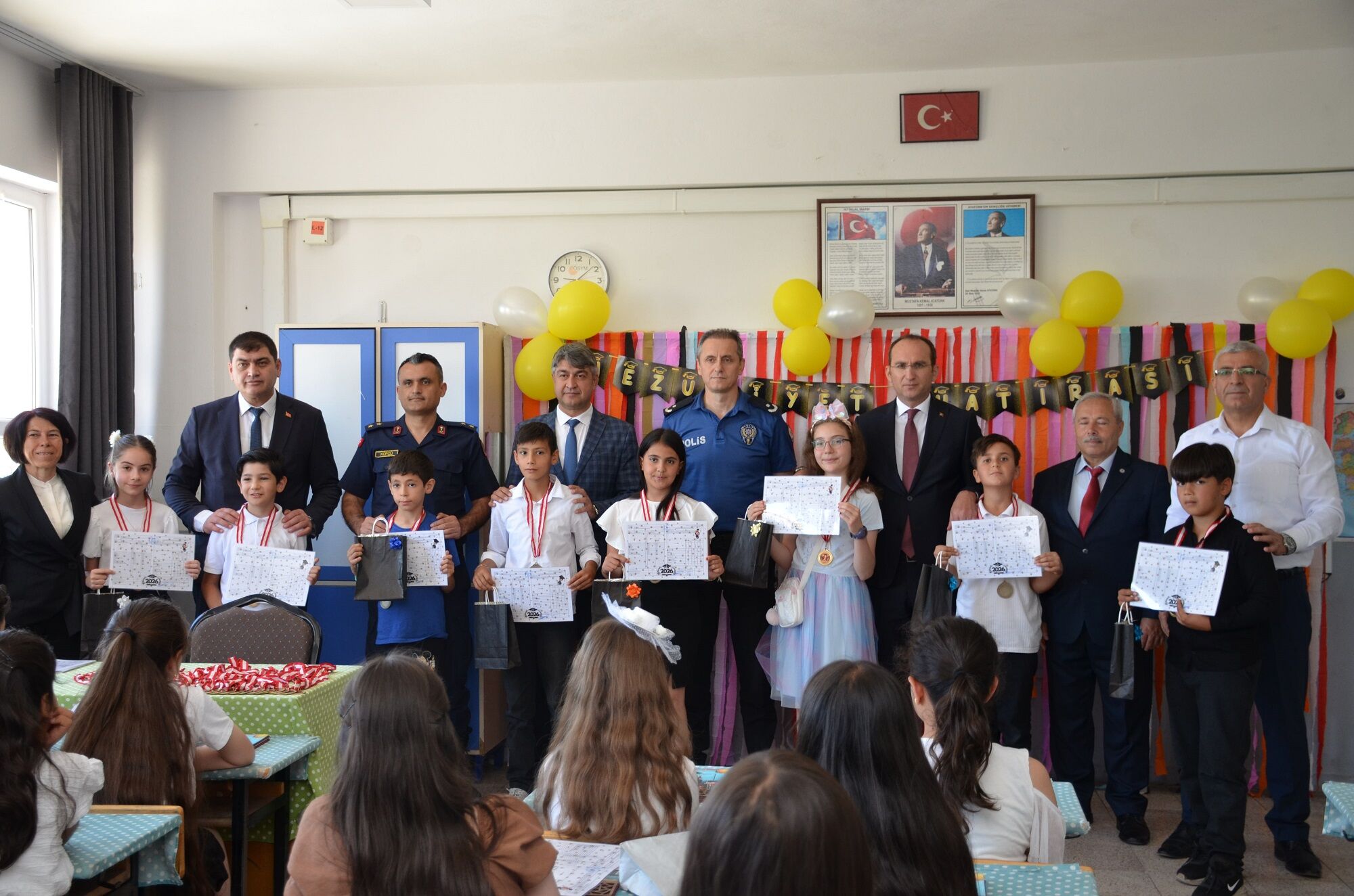 Afşin’de 17 Bin 527 Öğrenci Karne Sevinci Yaşadı (2)
