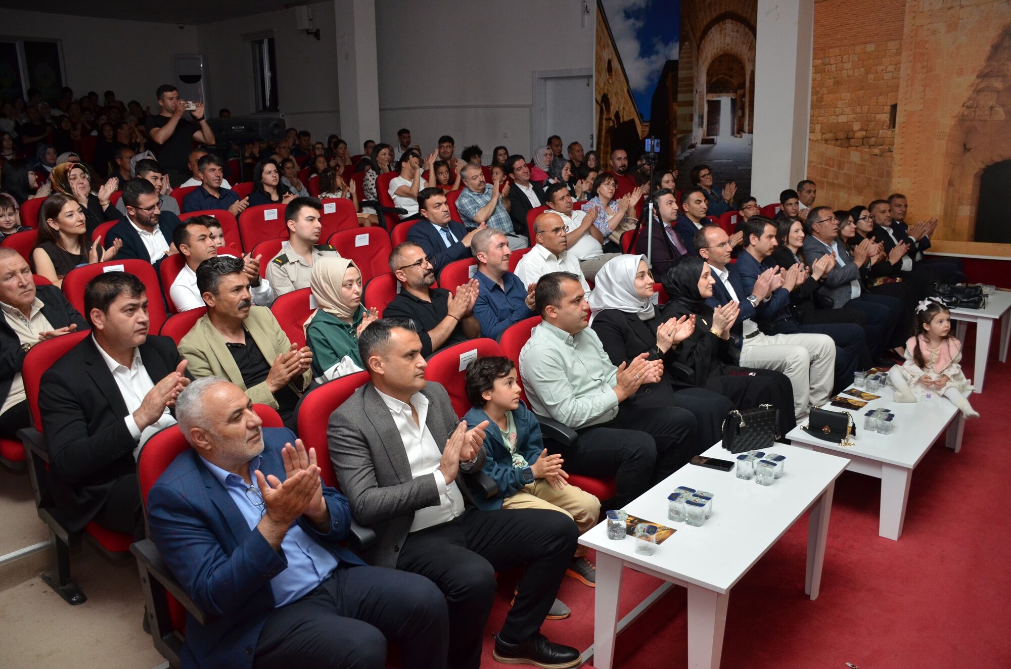 Afşin’de “Bir Zamanlar Yeşilçam” Piyano Resitali Yoğun İlgi Gördü (3)