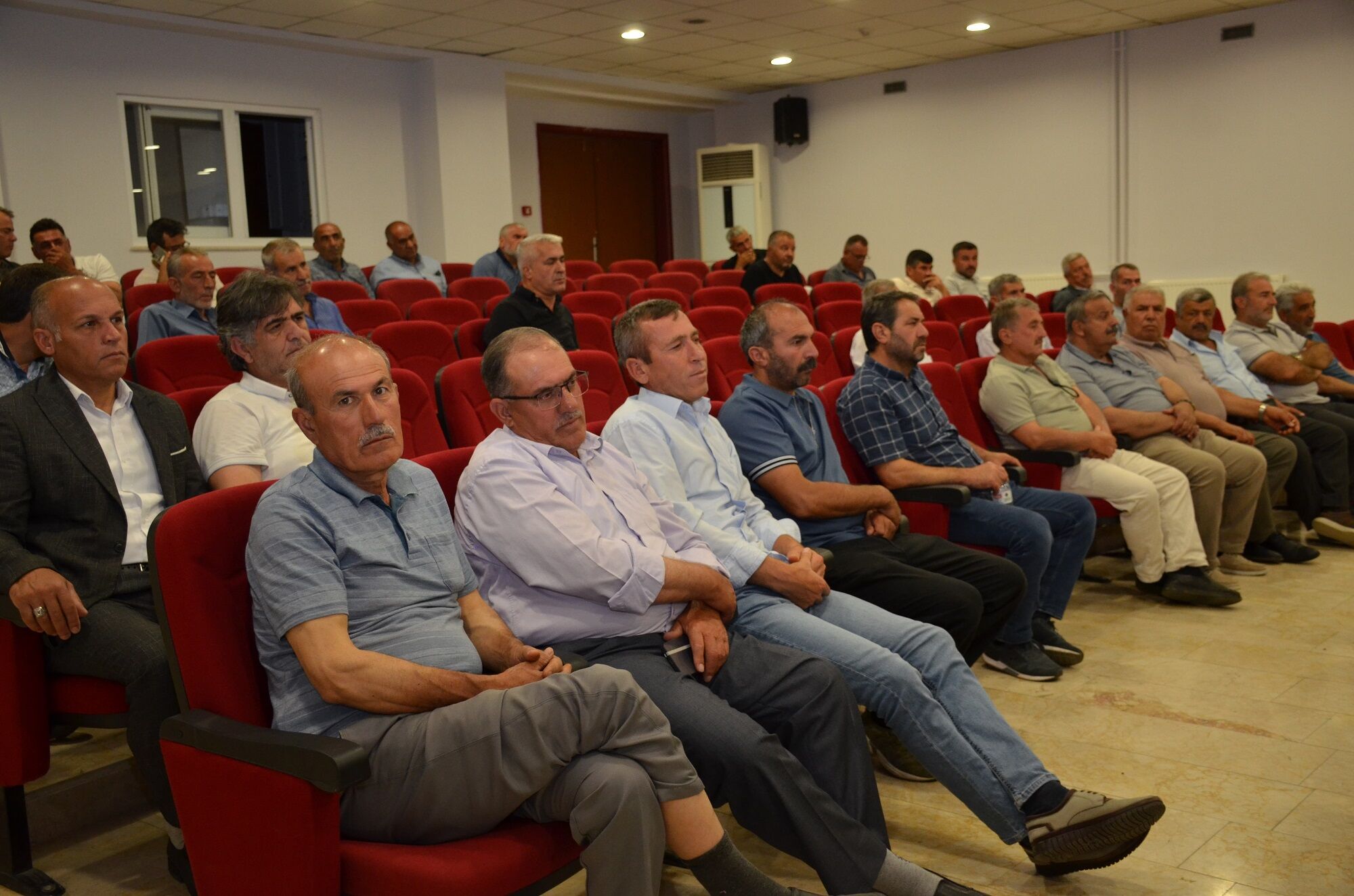 Afşin’de Çiftçilere Yönelik Bilgilendirme Toplantısı Ve Uygulayıcı Eğitimi Düzenlendi (5)