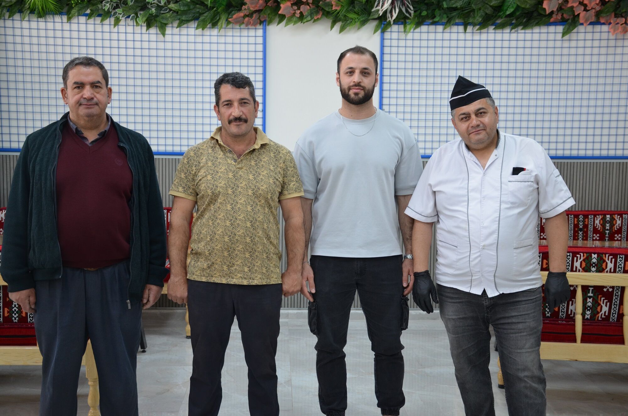 Afşin’de Divan Lokantası Açılıyor Geniş Menü Seçenekleriyle Hizmete Başlıyor (13)