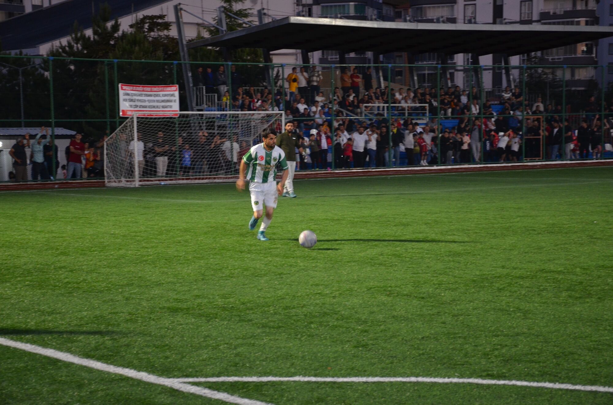 Afşin’de Futbol Turnuvasında Çeyrek Final Heyecanı Başladı (3)