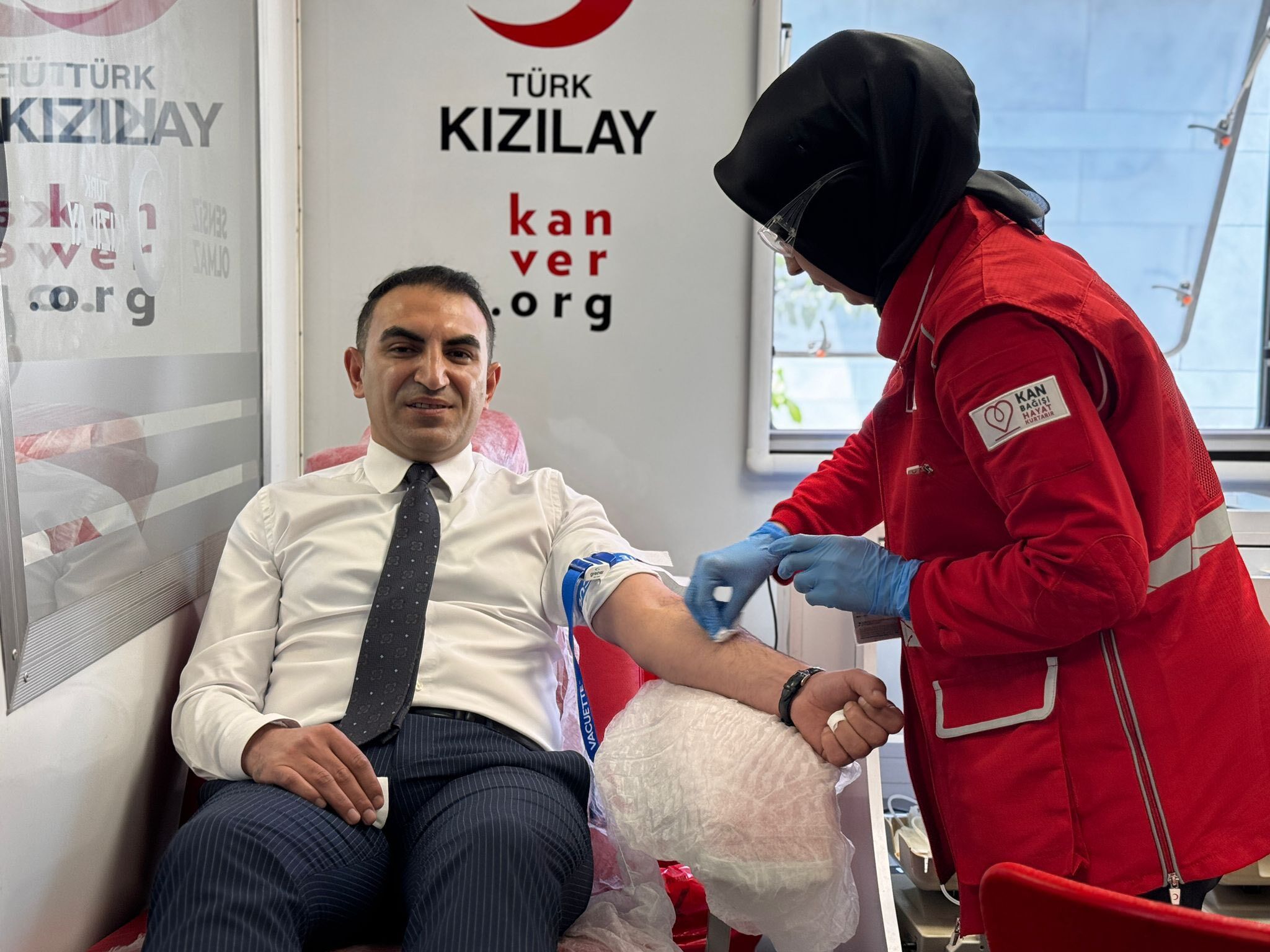 Afşin’de Kök Hücre Seferberliğ Başkan Kıraç Ve Protokolden Kök Hücre Bağışı1