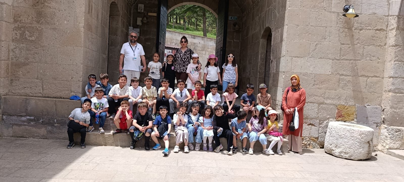 Afşin’de Öğrencilerden Eshab I Kehf’e Kültürel Ziyaret (4)