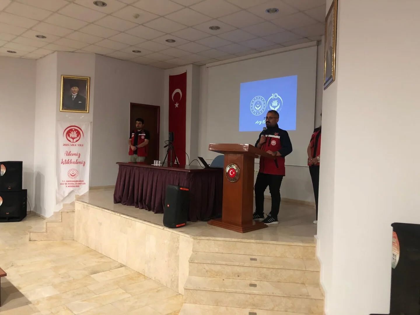 Afşin’de “Sosyal Risk Haritaları Ve Aile Rehberi” Toplantısı Düzenlendi5