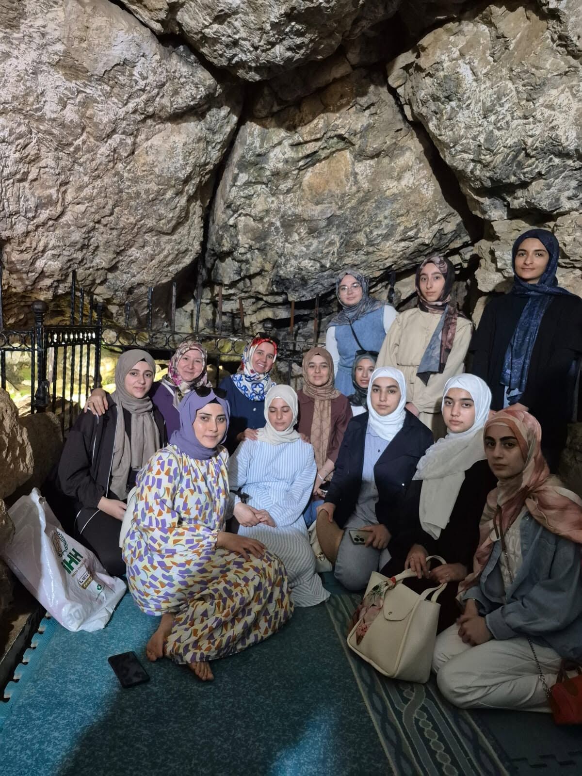 Ashab I Kehf Külliyesi'nde Anlamlı Gezi İmam Hatipli Öğrenciler Tarih Ve Maneviyatla Buluştu3