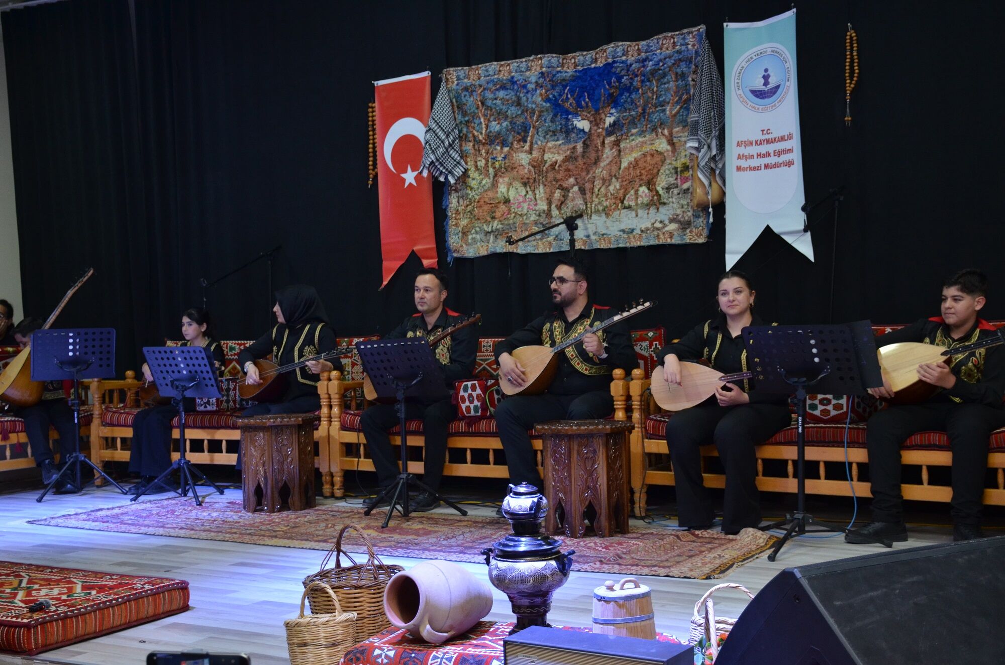 Afşin’de “Anadolu’dan Deyişler” Konserine Yoğun İlgi