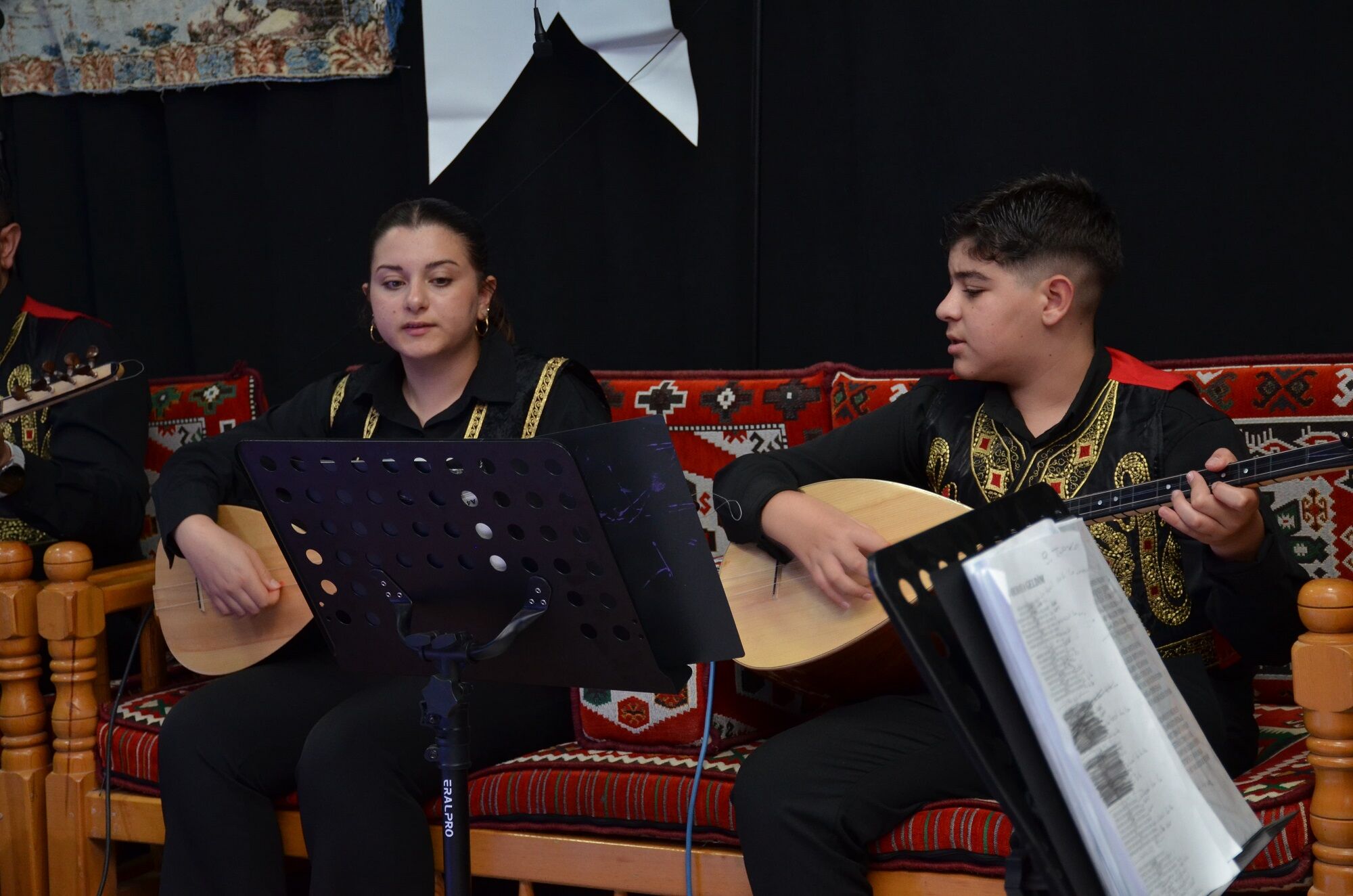 Afşin’de “Anadolu’dan Deyişler” Konserine Yoğun İlgi