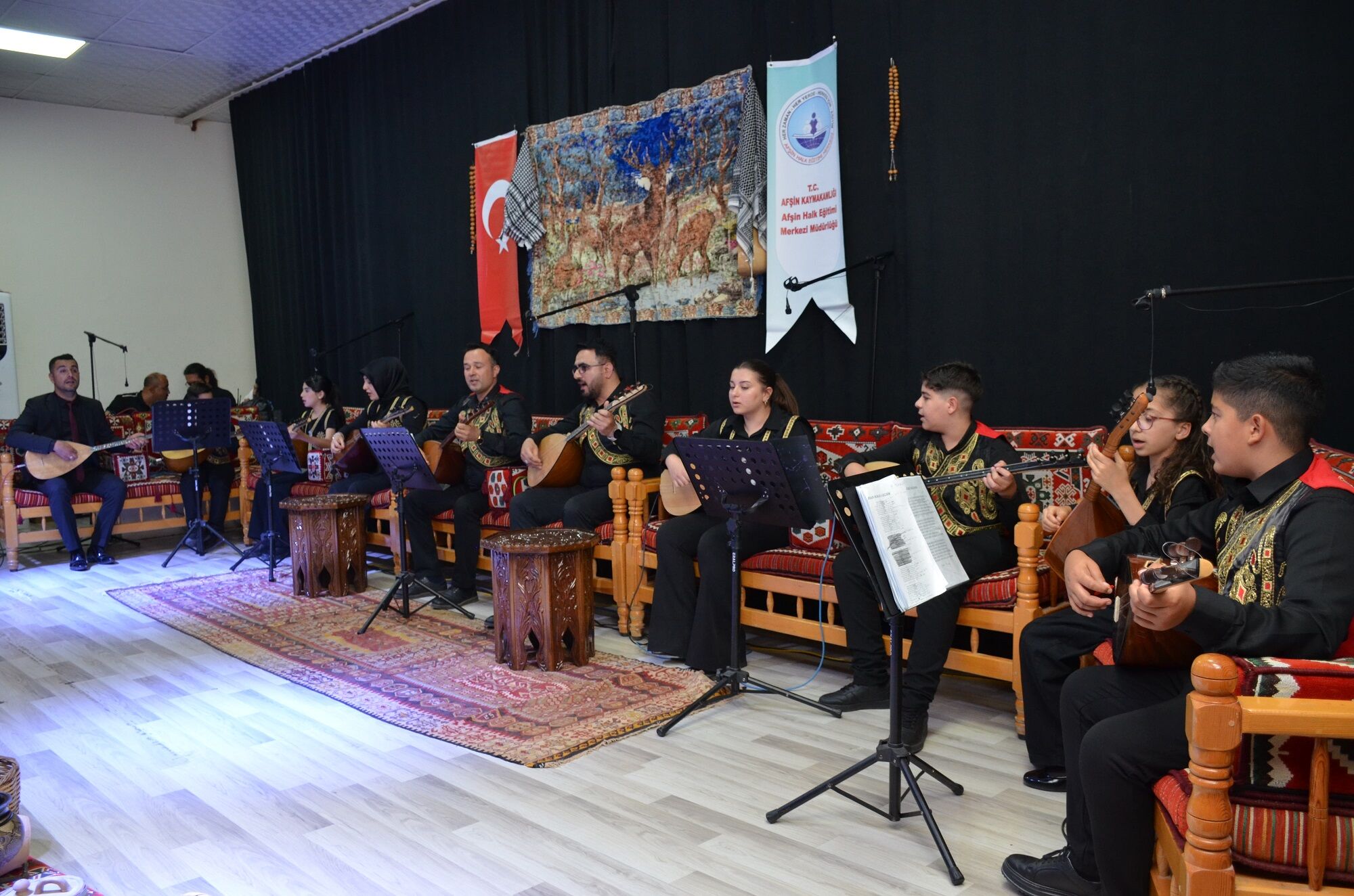 Afşin’de “Anadolu’dan Deyişler” Konserine Yoğun İlgi