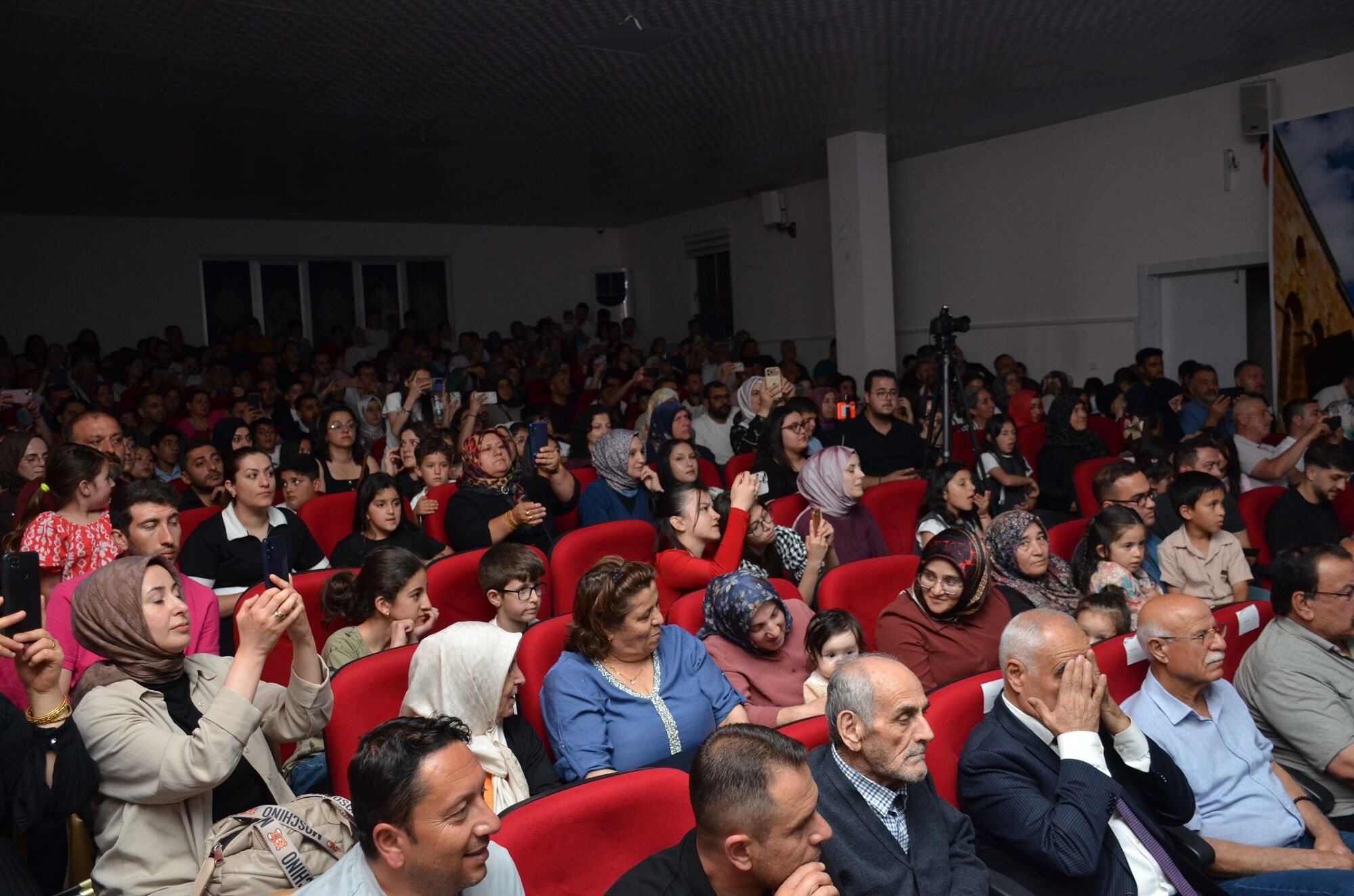 Afşin’de “Anadolu’dan Deyişler” Konserine Yoğun İlgi