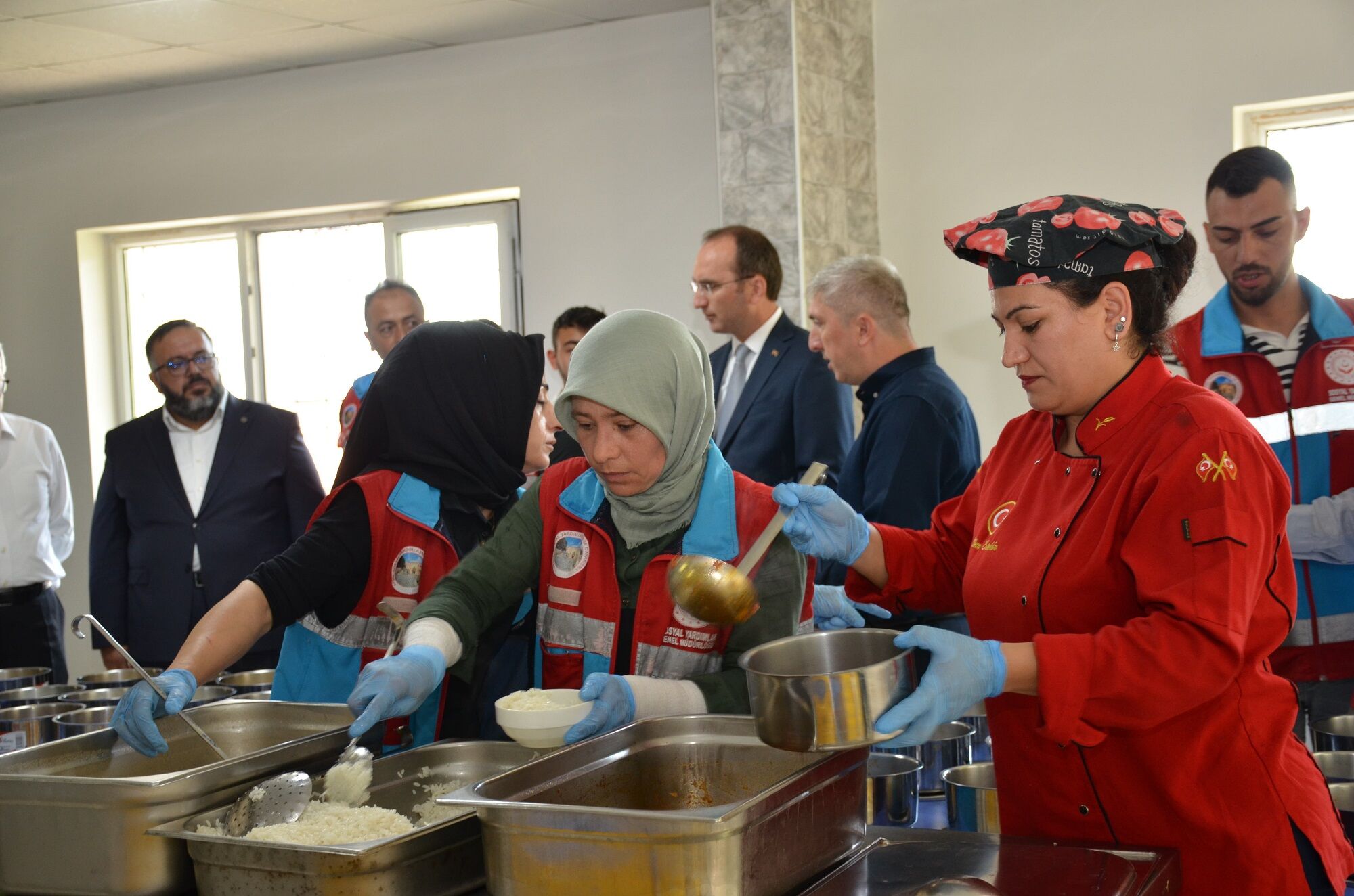 Afşin’de Gönülleri Isıtan Proje İhtiyaç Sahiplerine Sıcak Yemek Desteği
