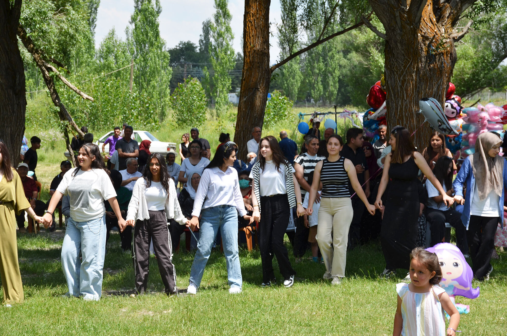 Emirilyas Yaz Şenliği’nde Vatandaşlar Doyasıya Eğlendi (23)