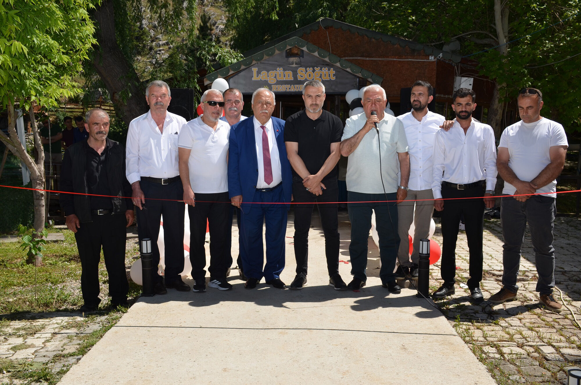 Eşsiz Göl Manzarasıyla Lagün Söğüt Restaurant Hizmete Açıldı (14)