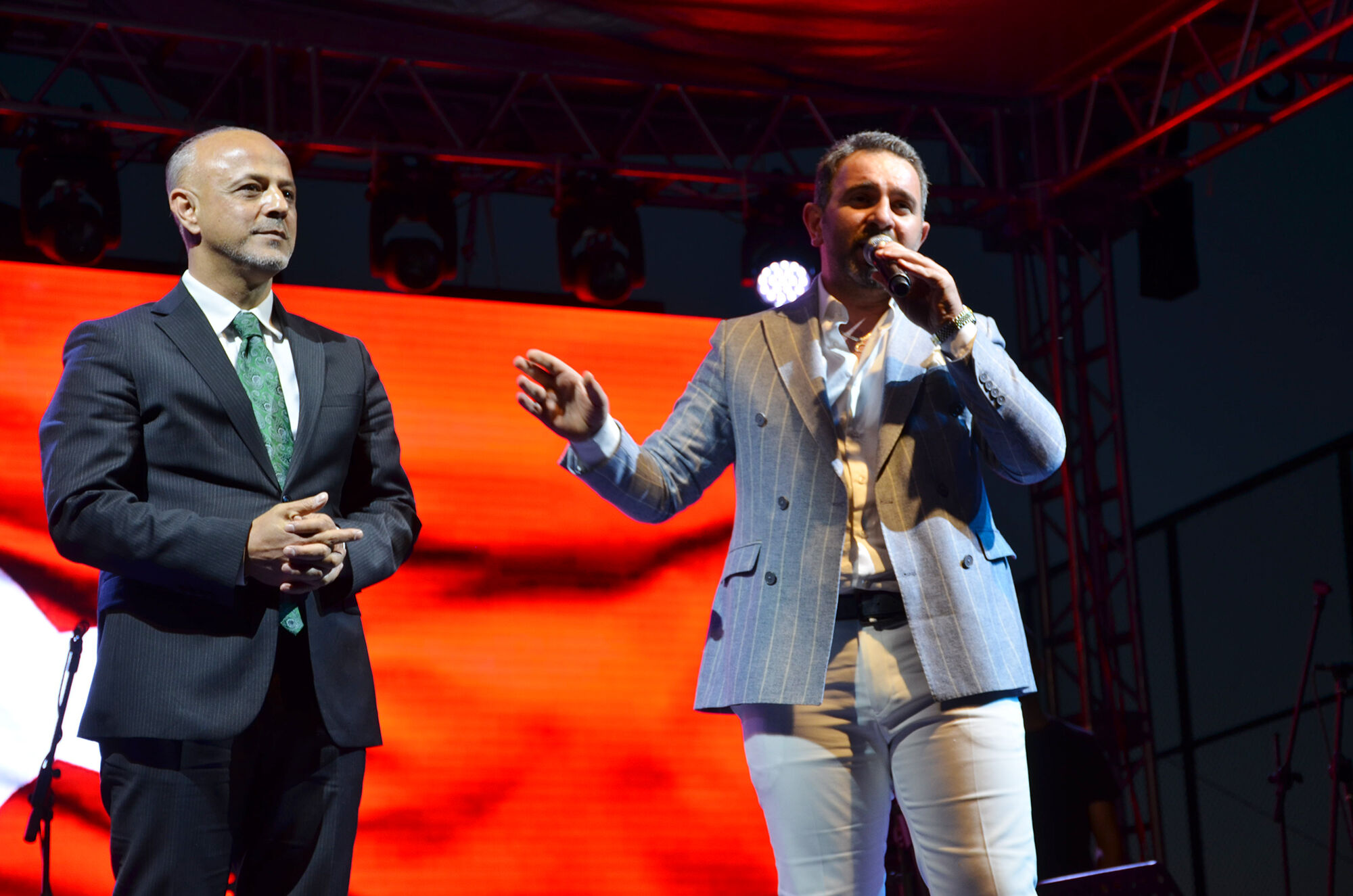 Gençlik Festivali’nde Başkan Kıraç Şiir Okudu (8)
