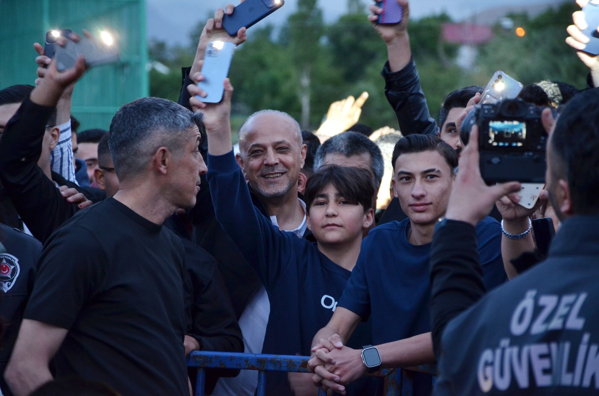Gençlik Festivali’nde Ömer Ve Enes’ten Muhteşem Sahne Performansı (19)