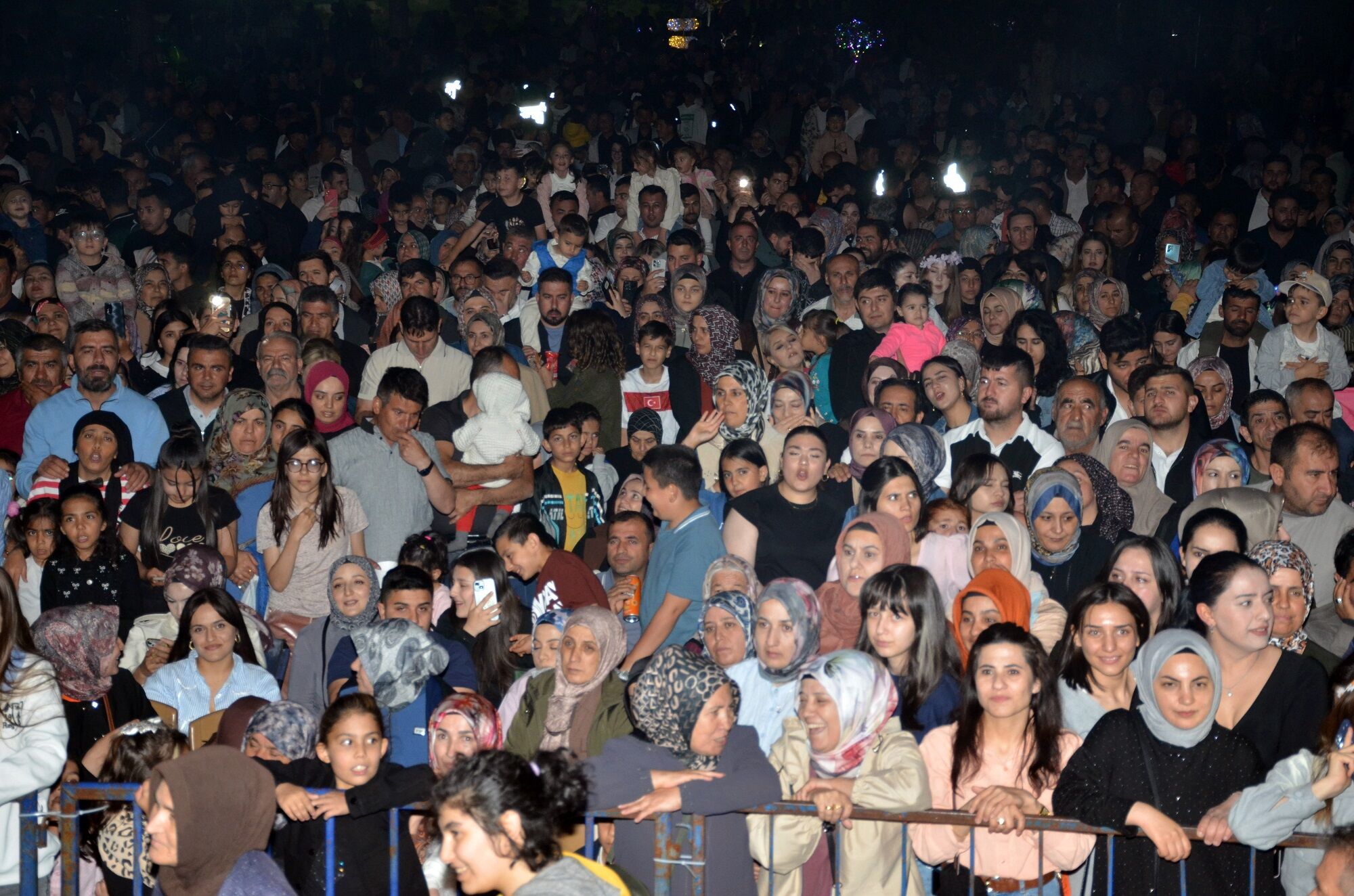 Gençlik Festivali’nde Şevket Gürlek Performansı Büyük Beğeni Topladı (14)