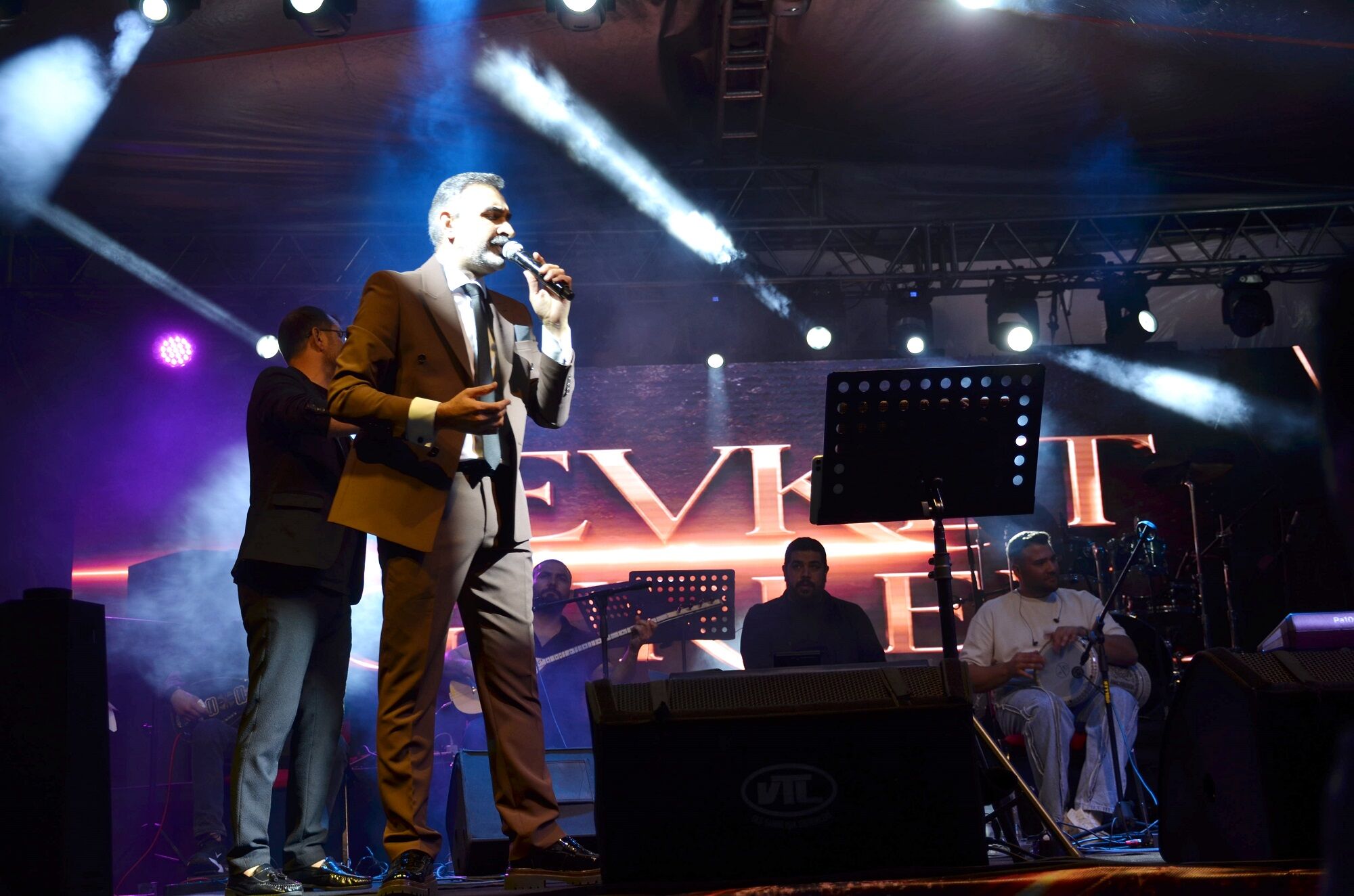 Gençlik Festivali’nde Şevket Gürlek Performansı Büyük Beğeni Topladı (6)