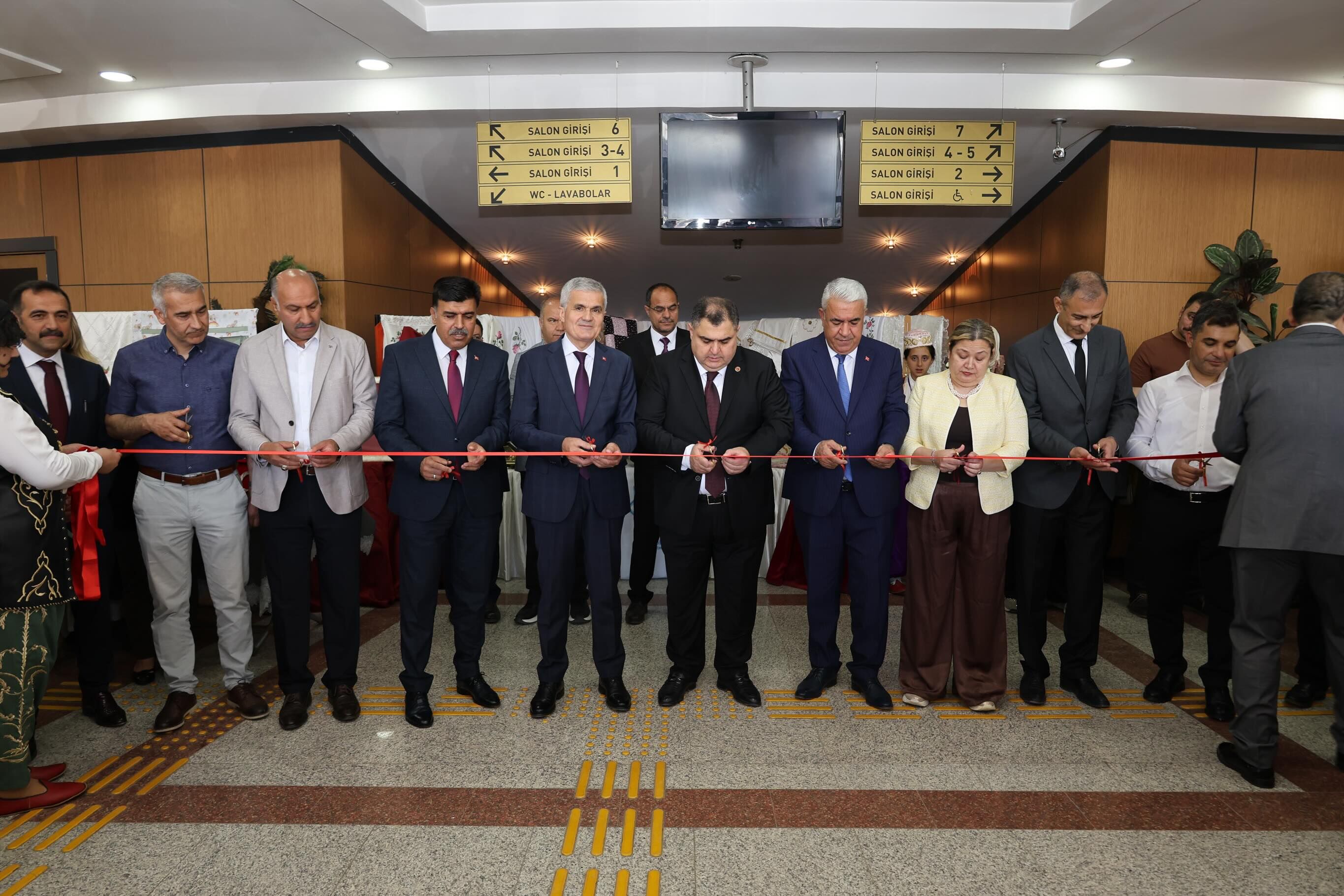Hayat Boyu Öğrenme Haftası Dulkadiroğlu’nda Renkli Etkinliklerle Kutlandı