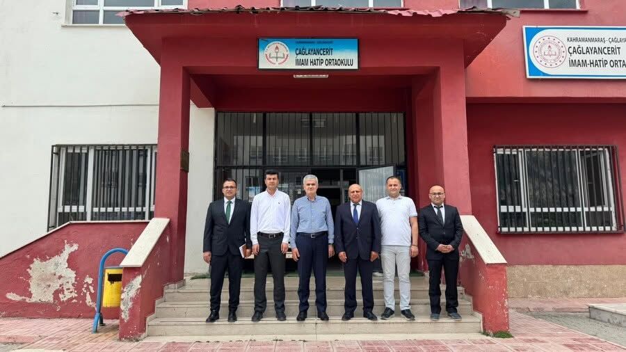 İl Millî Eğitim Müdürü Akpınar’dan Çağlayancerit’e Eğitim Ziyareti2