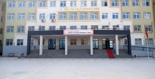Karne Günü Bıçaklanan 10'Uncu Sınıf Öğrencisi Hayatını Kaybetti (4)