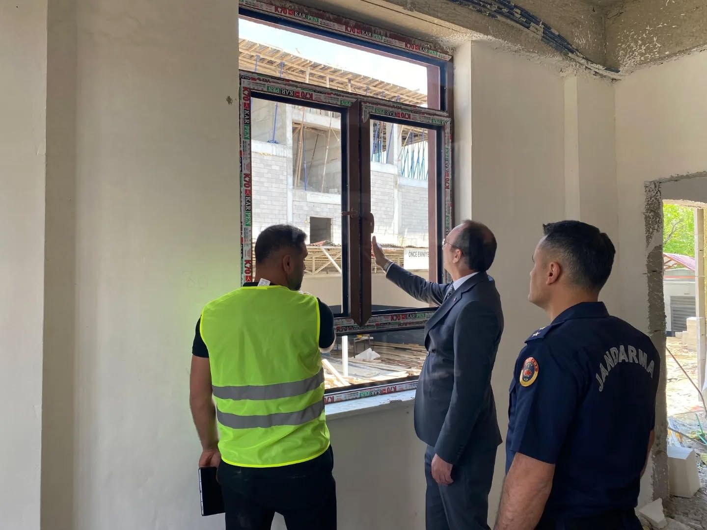 Kaymakam Sarıdoğan’dan İlçe Jandarma Komutanlığına İnşaatına Ziyaret4