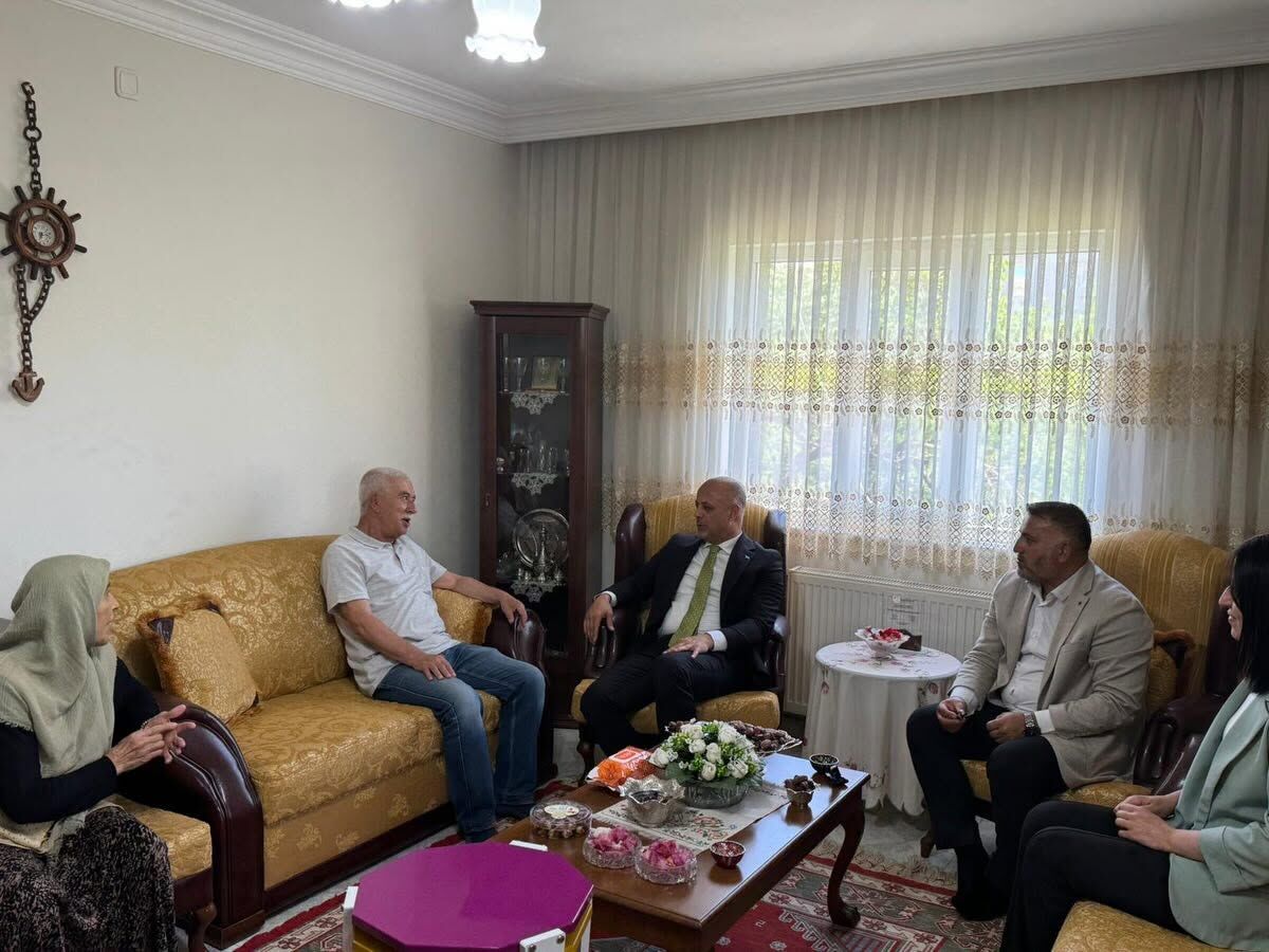 Kutsal Topraklardan Dönenlere Başkan Kıraç’tan Ziyaret2