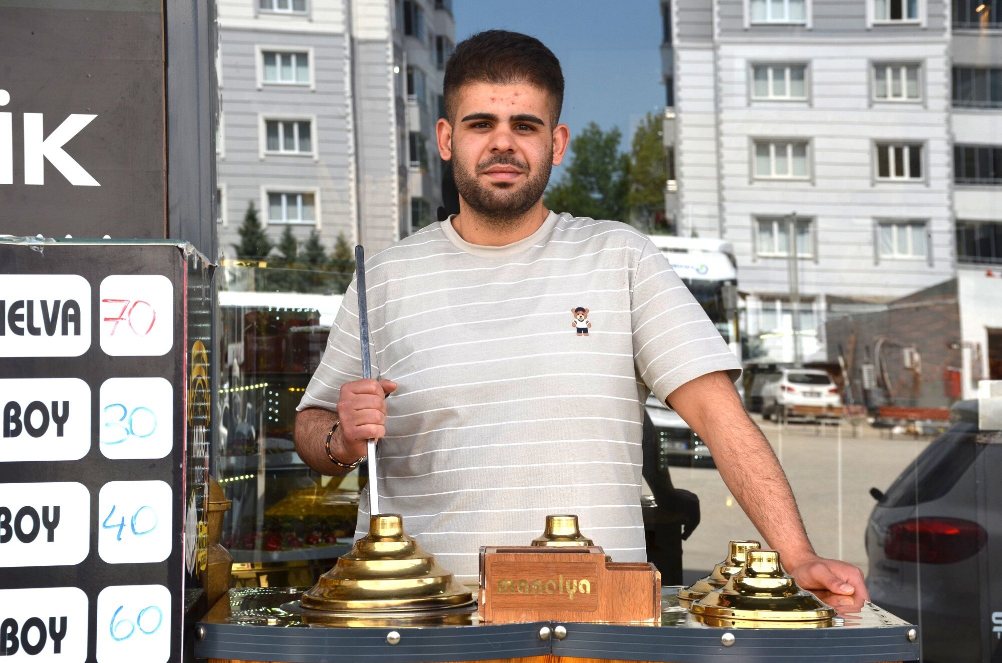 Manolya Pastanesi Yeni Yerinde Hizmet Vermeye Başladı (1)