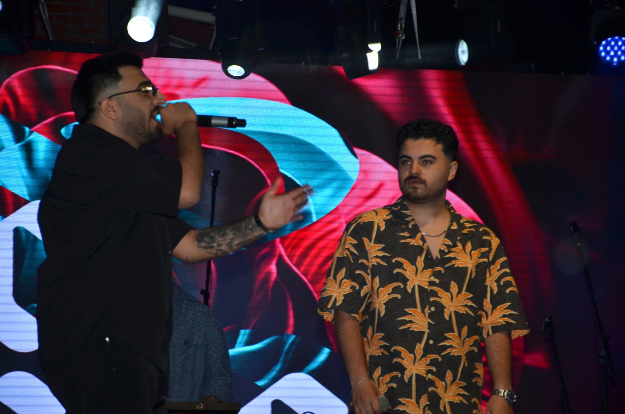 Tefo Ve Seko Afşin Gençlik Festivali’nde Sahne Aldı Rabia Parkı Coşkuya Boğuldu (14)