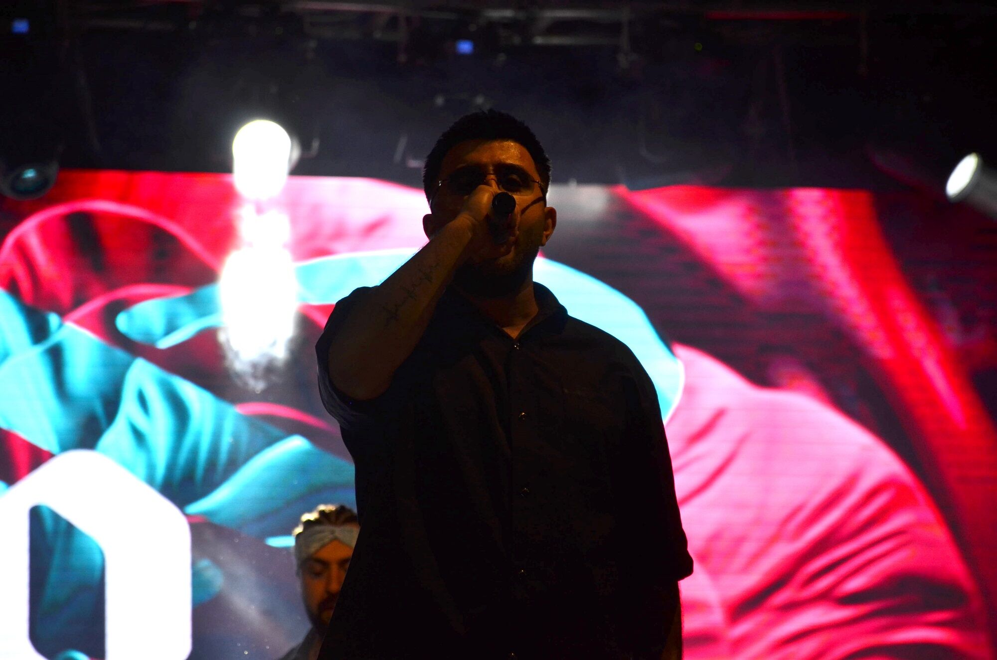 Tefo Ve Seko Afşin Gençlik Festivali’nde Sahne Aldı Rabia Parkı Coşkuya Boğuldu (16)