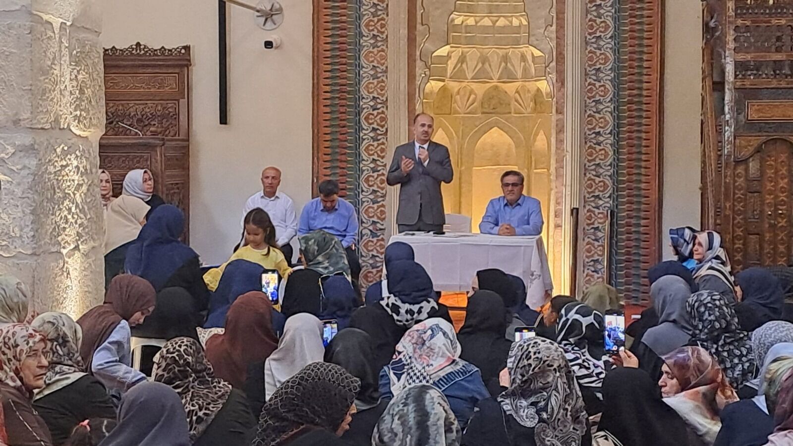 Ulu Cami’de Kur’an Kursları Kapanış Programı Ve Hayır Kermesi Açılışı Gerçekleştirildi