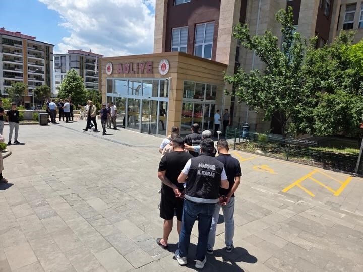 Uyuşturucu Operasyonu 3 Tutuklama (4)