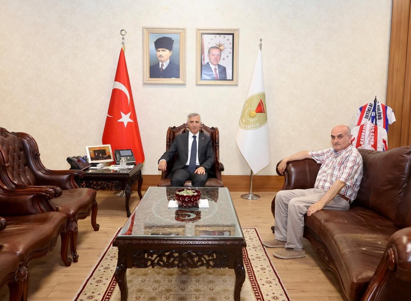 Vali Ünlüer, Akademisyen Ve Eğitimcileri Makamında Ağırladı1