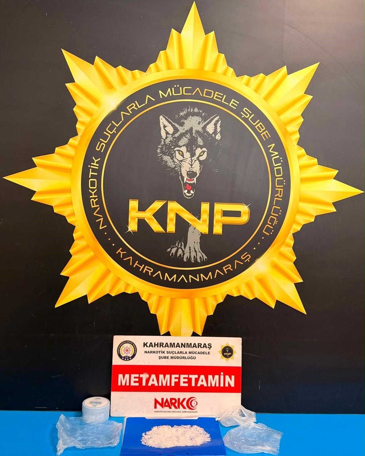 Narkotik Darbesi Çok Sayıda Madde Ele Geçirildi, 8 Tutuklama