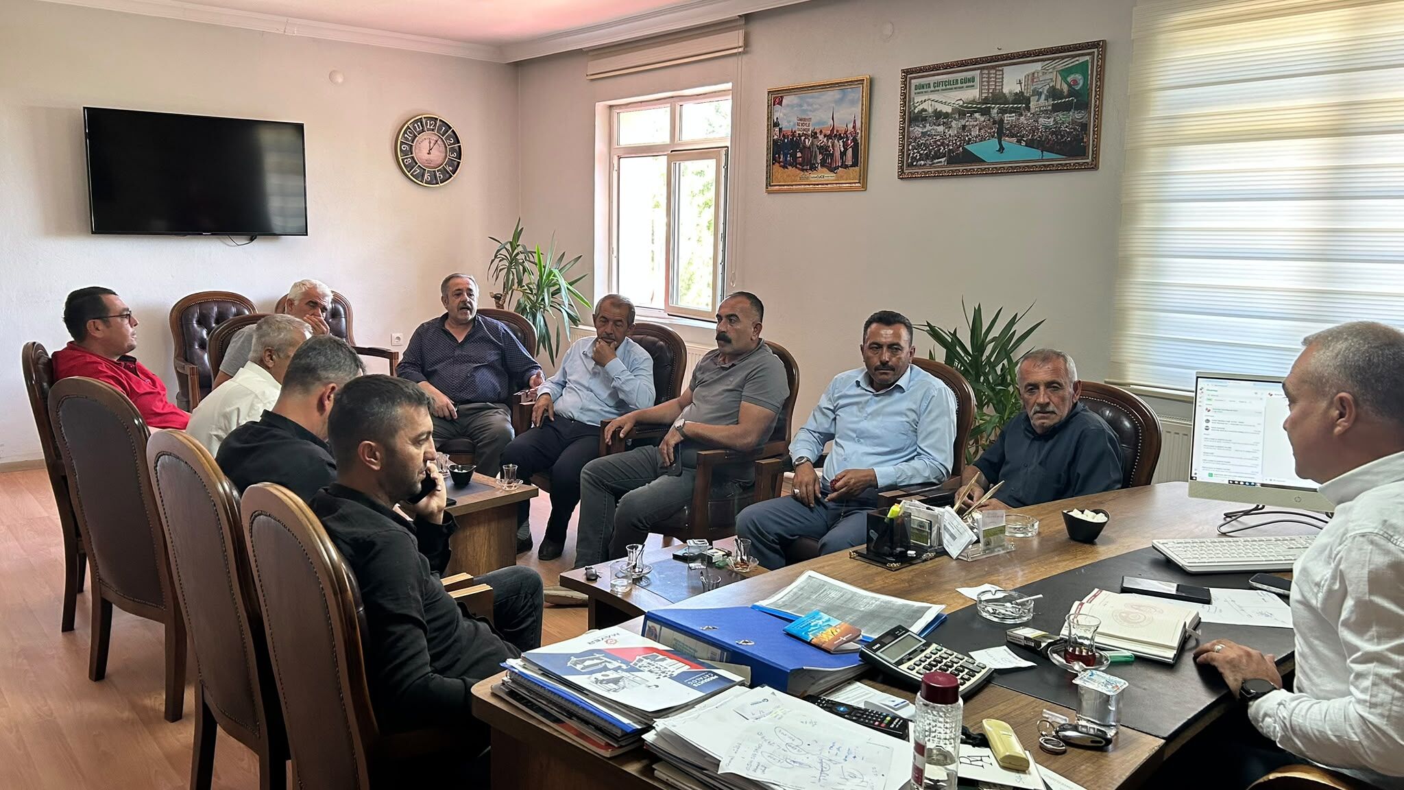 Adatepe Barajı Sulama Hattındaki Patlaklar İçin Muhtarlar Ve Ziraat Odası Harekete Geçti (5)