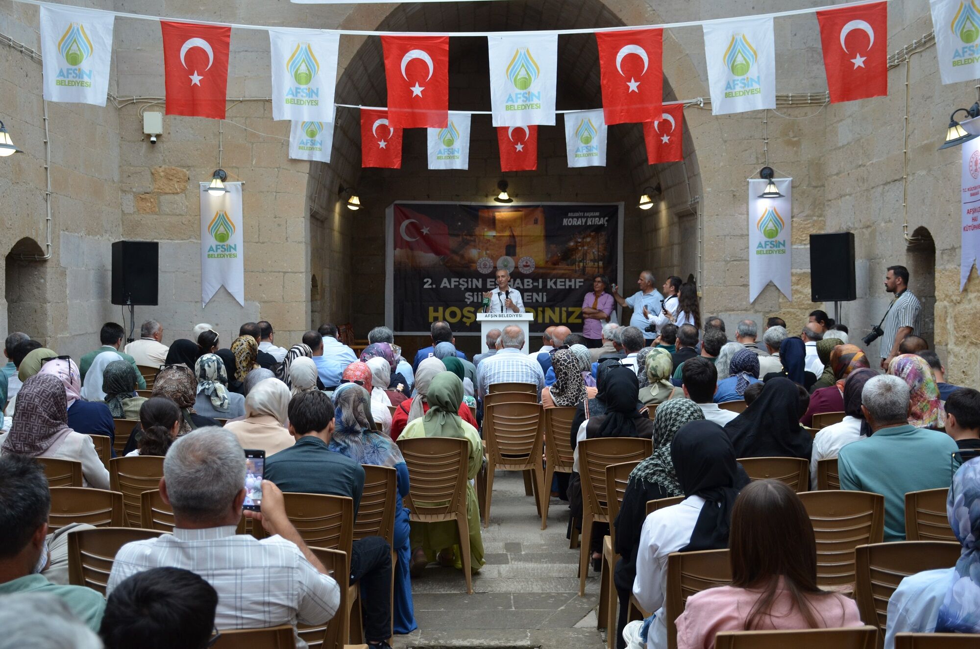 Afşin 2.Eshab I Kehf Şiir Şöleni Düzenlendi Türkiye'nin Dört Bir Yanından Şairler Buluştu (18)