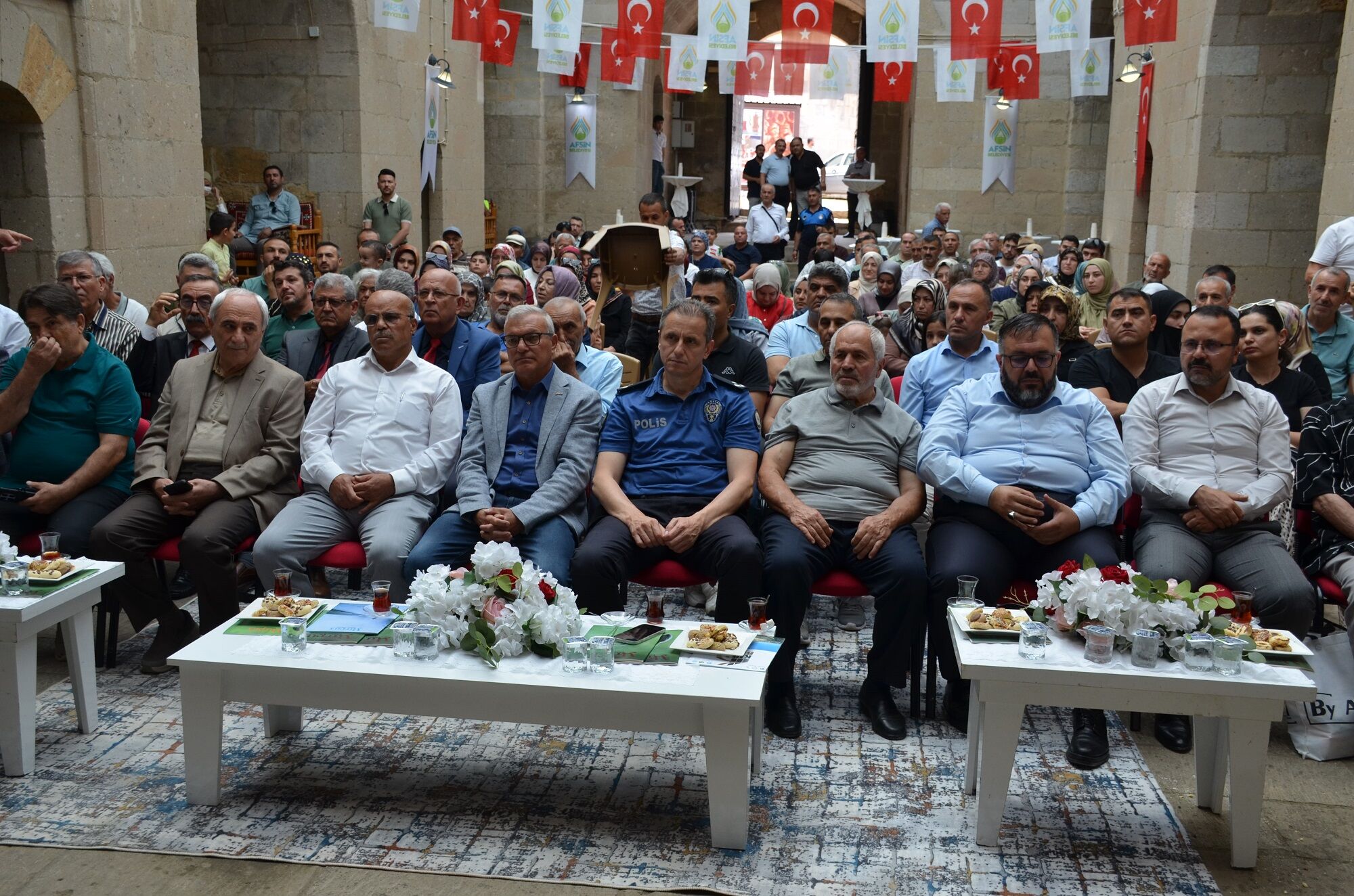 Afşin 2.Eshab I Kehf Şiir Şöleni Düzenlendi Türkiye'nin Dört Bir Yanından Şairler Buluştu (3)