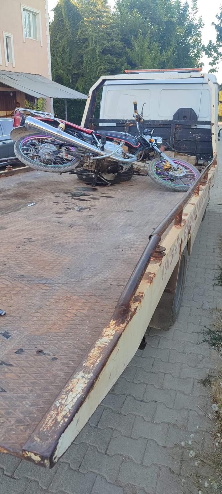 Afşin Emniyeti’nden Sıkı Denetim! 82 Plakasız Motosiklet Trafikten Men Edildi (5)