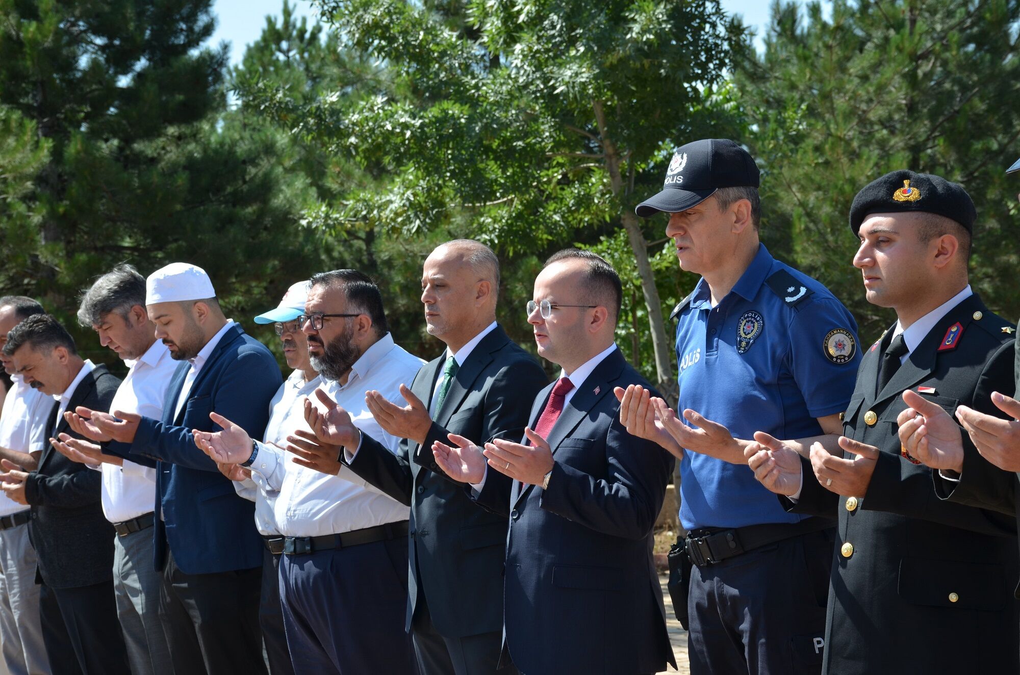 Afşin’de 15 Temmuz Demokrasi Ve Milli Birlik Günü’nde Şehitler Anıldı (9)