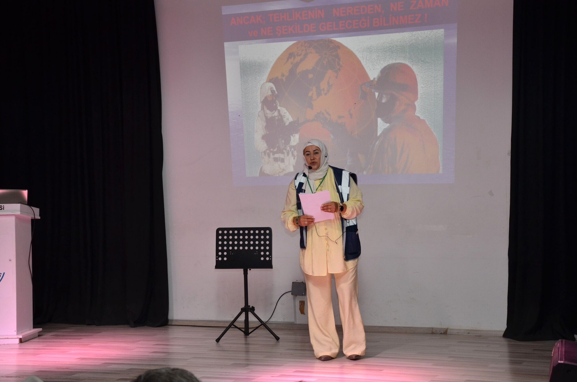 Afşin’de Afet Farkındalık Konferansı Düzenlendi (10)