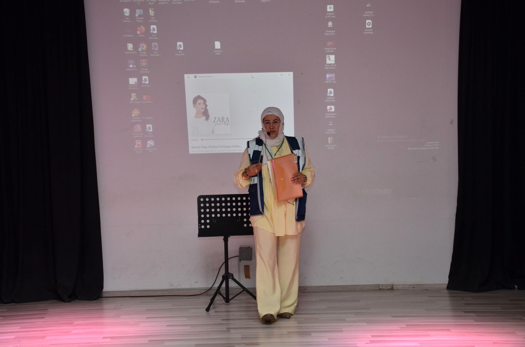 Afşin’de Afet Farkındalık Konferansı Düzenlendi (2)